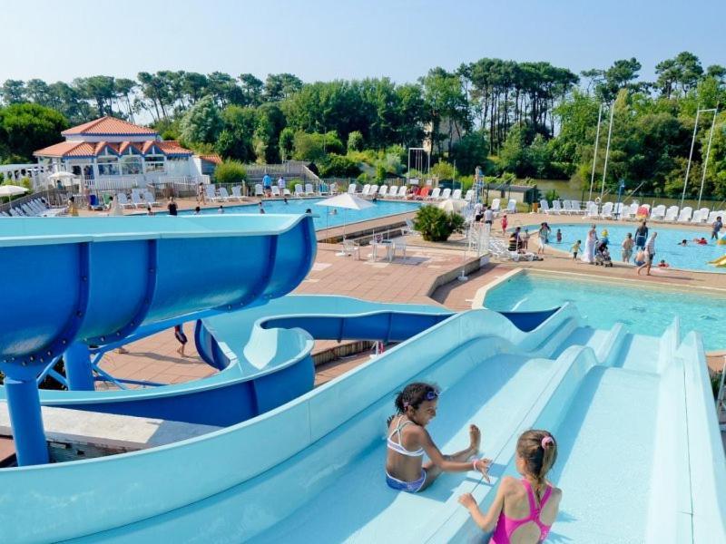 1 Situee Dans Un Magnifique Village Familiale Apartment *